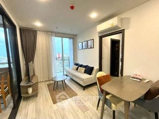 For rent 2 bedrooms condo in Huai Khwang, Bangkok