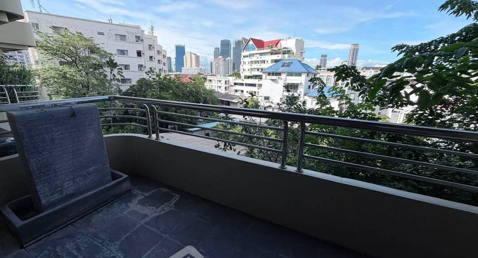 Condo en alquiler de 2 habitaciones en Yan Nawa, Bangkok