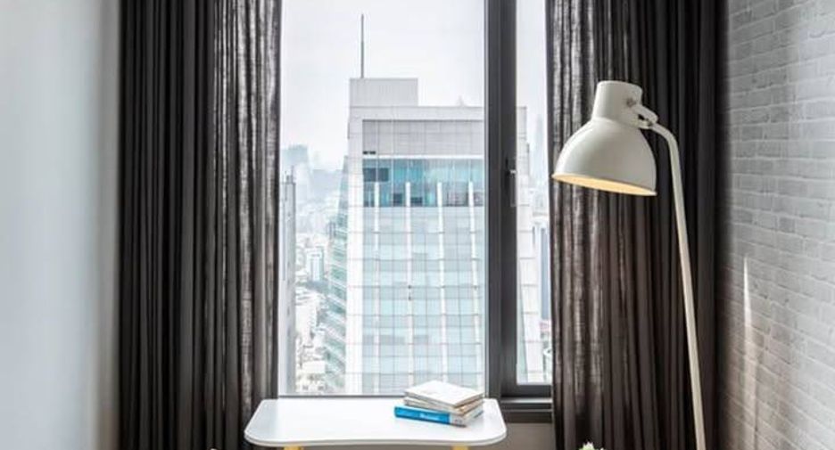 For sale 1 bed condo in Khlong Toei, Bangkok