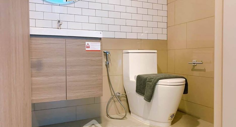 For rent 1 bed condo in Ratchathewi, Bangkok