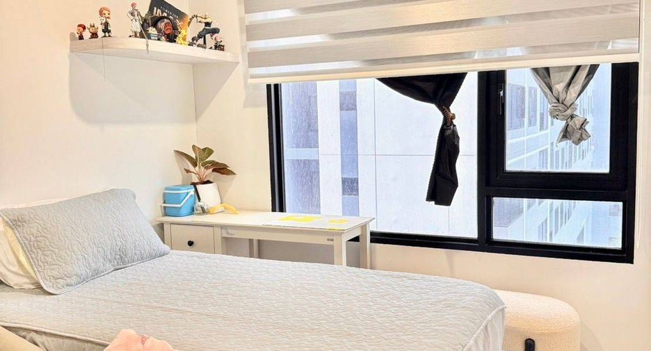 For sale 2 bedrooms condo in Phasi Charoen, Bangkok
