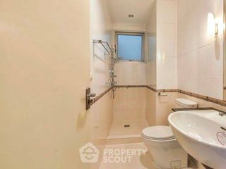 For sale 2 bedrooms condo in Pathum Wan, Bangkok