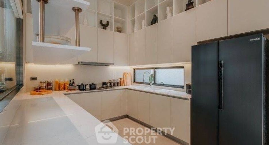 For sale 4 ベッドルーム house in Bang Kapi, Bangkok