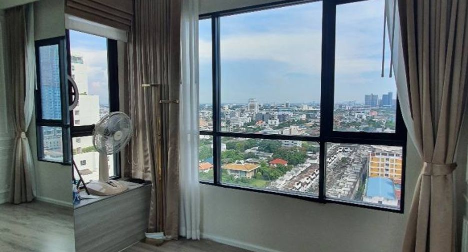 For rent そして for sale 2 ベッドルーム condo in Bang Kapi, Bangkok