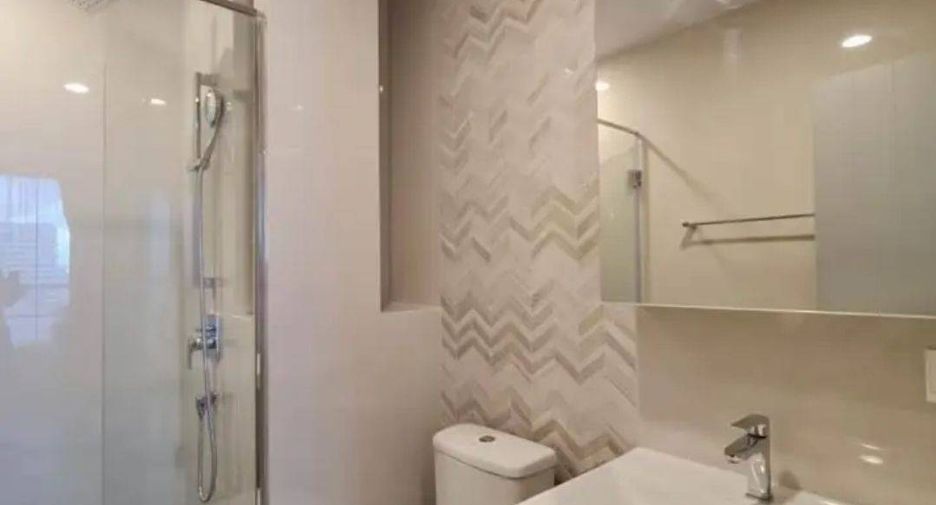 For rent and for sale 1 bed condo in Khlong Toei, Bangkok