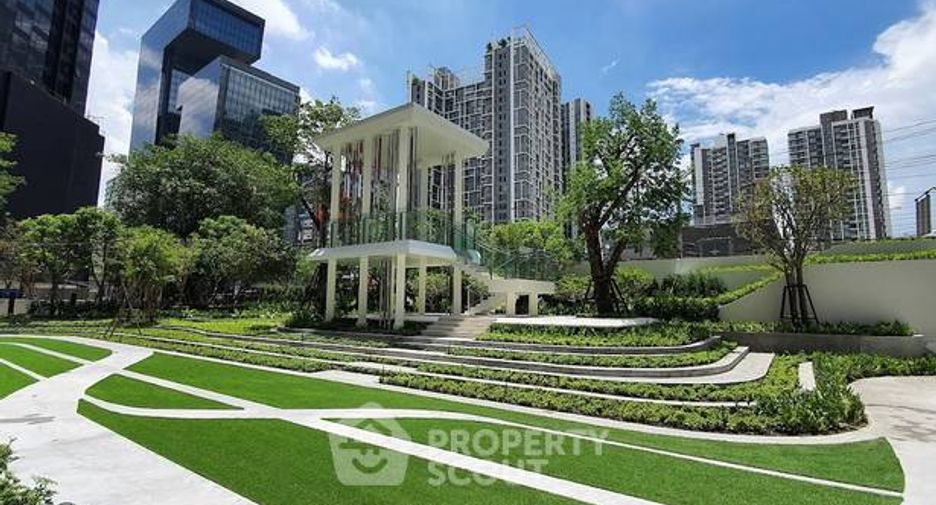 Condo en alquiler y en venta de 1 habitaciones en Huai Khwang, Bangkok