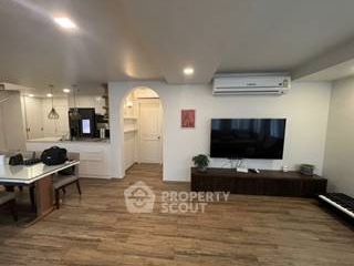 For rent and for sale 4 bedrooms condo in Yan Nawa, Bangkok