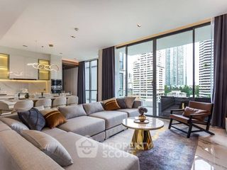 Продажа 3 спальни кондо в Щаттхана, Бангкок