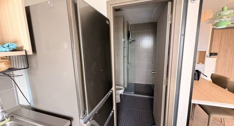 Condo en alquiler y en venta de 2 habitaciones en Bang Na, Bangkok