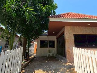 For rent and for sale 1 bed house in Bang Lamung, Chonburi