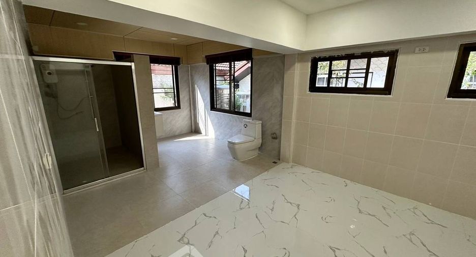 For rent and for sale 1 bed house in Bang Lamung, Chonburi