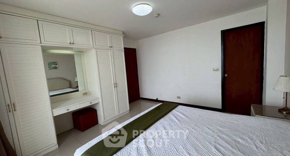 For rent and for sale 2 bedrooms condo in Si Racha, Chonburi