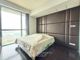 For rent and for sale 3 bedrooms condo in Yan Nawa, Bangkok