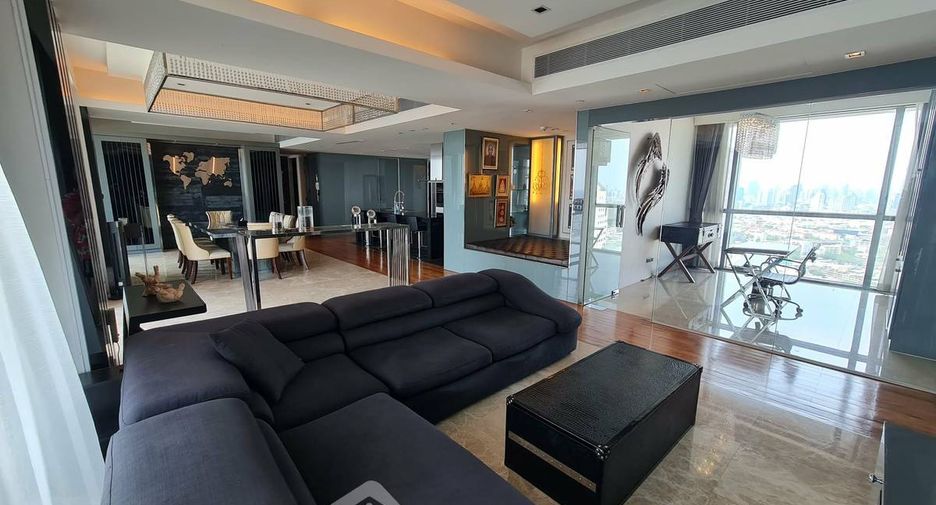 For rent and for sale 3 bedrooms condo in Yan Nawa, Bangkok