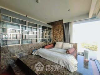 For rent and for sale 3 bedrooms condo in Yan Nawa, Bangkok