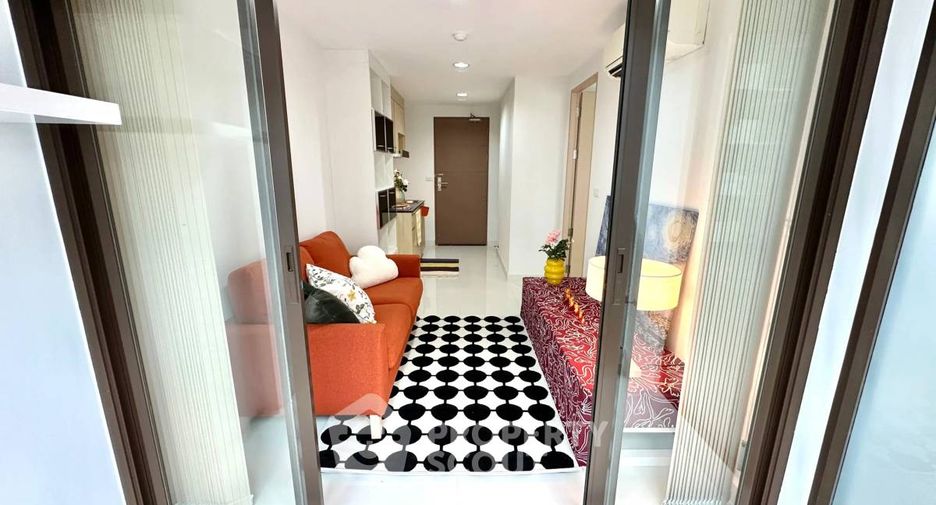 For sale 1 bed condo in Khlong San, Bangkok