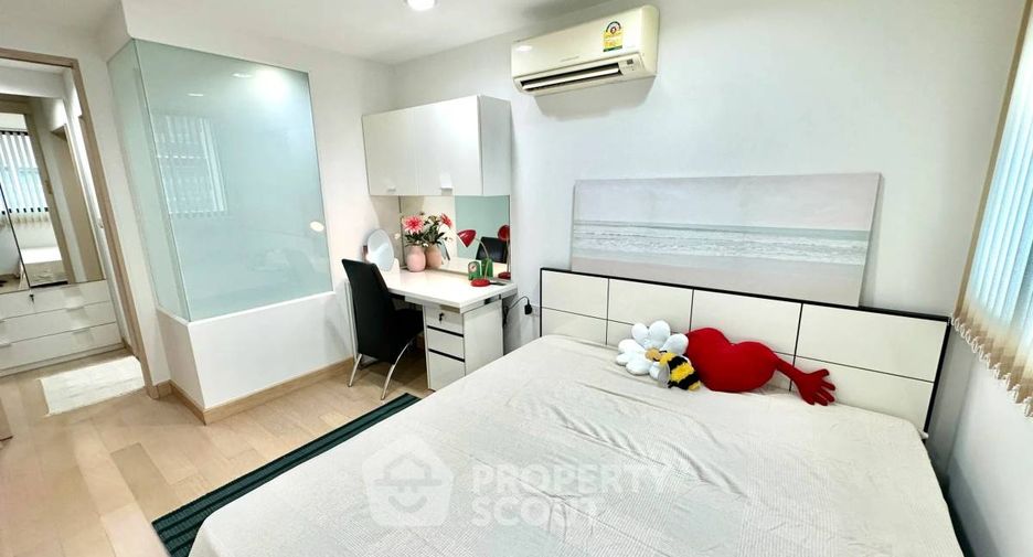 For sale 1 bed condo in Khlong San, Bangkok