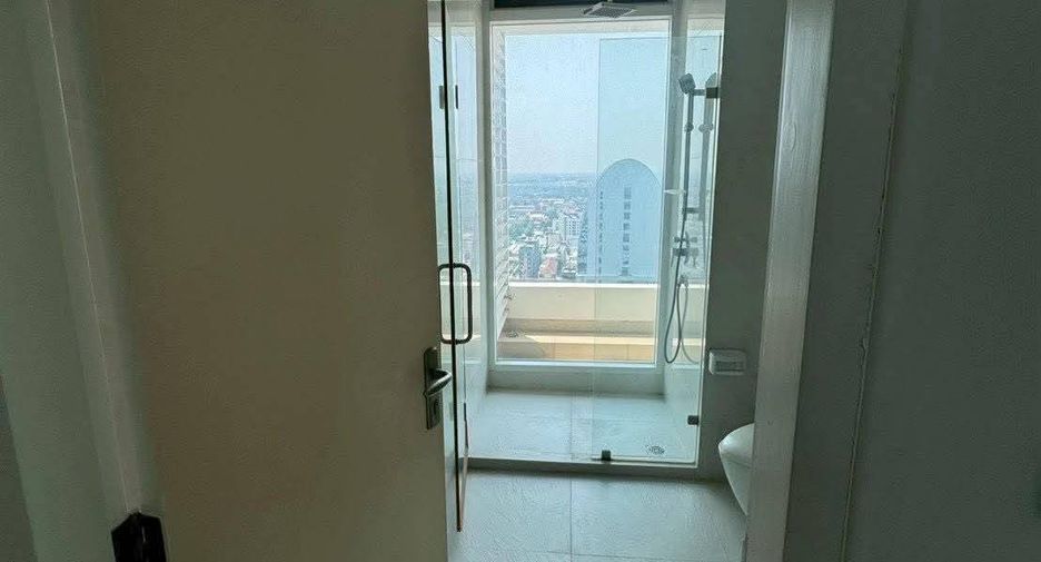出售 3 卧室 公寓 在 Dusit, 曼谷