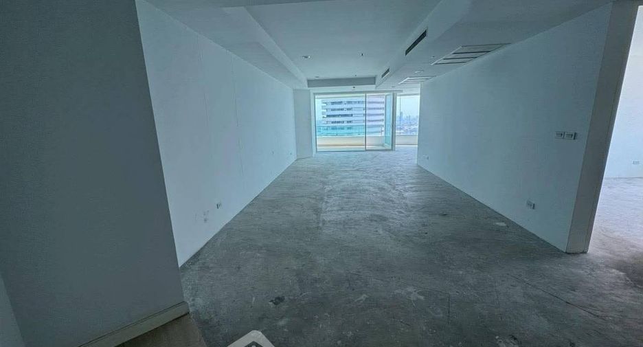 出售 3 卧室 公寓 在 Dusit, 曼谷