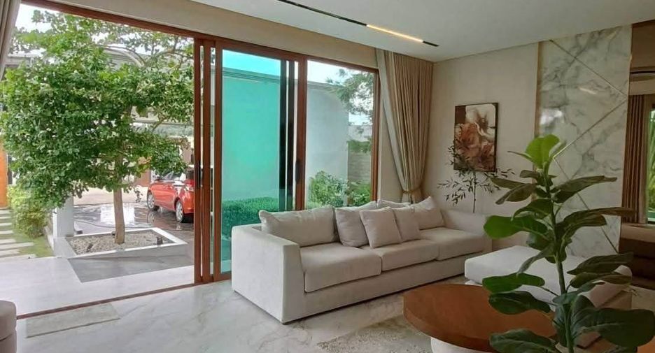 Villa en venta de 5 habitaciones en Bang Lamung, Chonburi