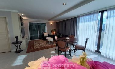 For sale 2 bedrooms condo in Watthana, Bangkok