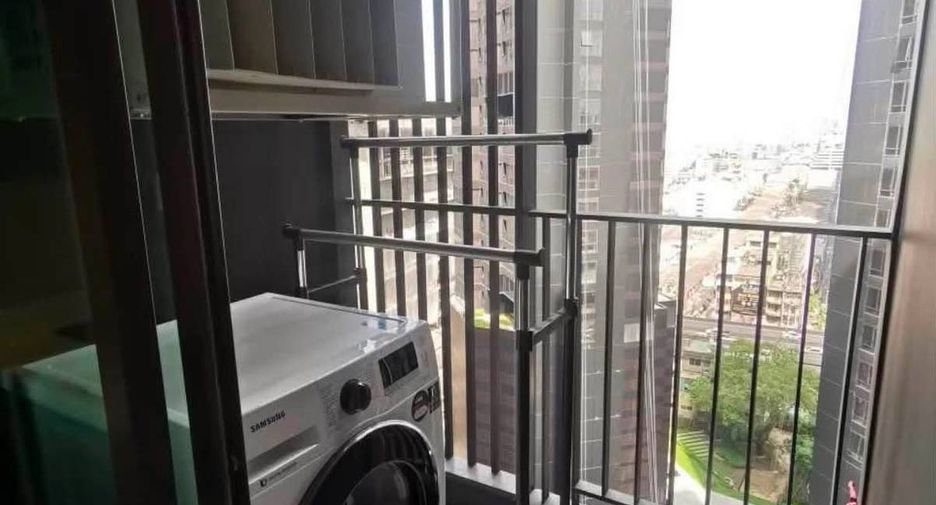 Condo en alquiler y en venta de 1 habitaciones en Huai Khwang, Bangkok