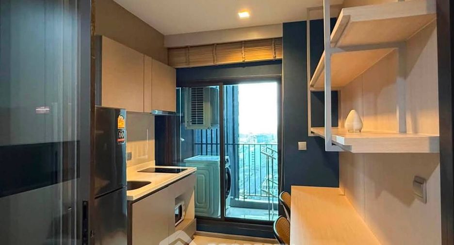 Condo en alquiler y en venta de 1 habitaciones en Huai Khwang, Bangkok