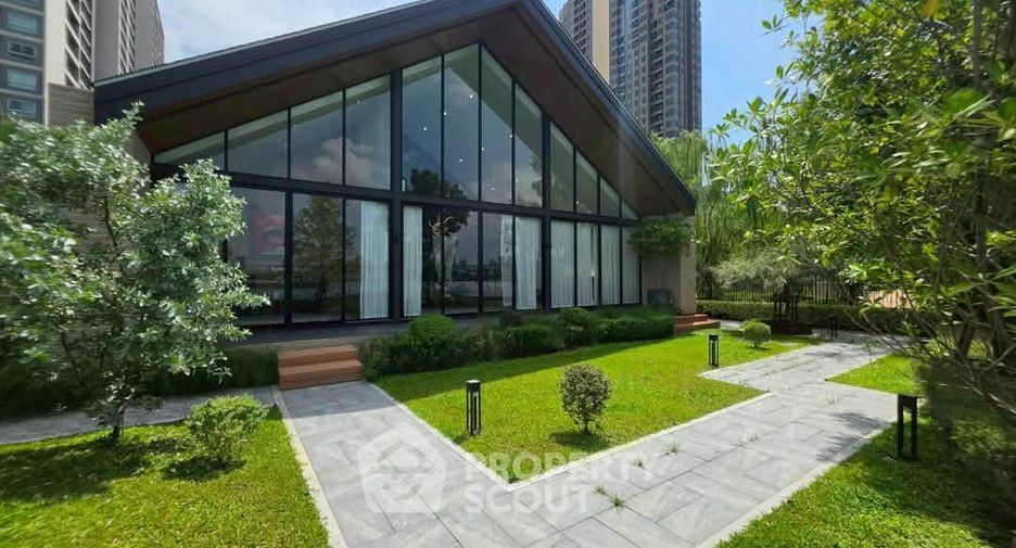 For rent and for sale 5 bedrooms house in Rat Burana, Bangkok
