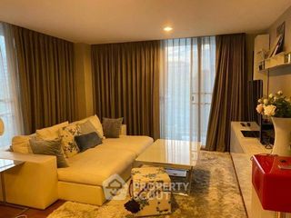 For sale 3 bedrooms condo in Phaya Thai, Bangkok