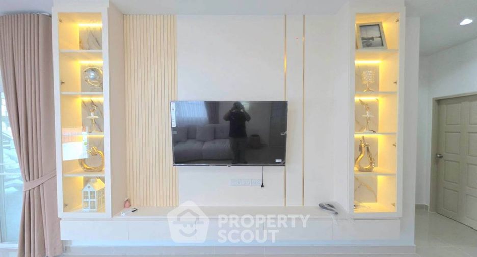 For sale 3 bedrooms house in Bang Lamung, Chonburi