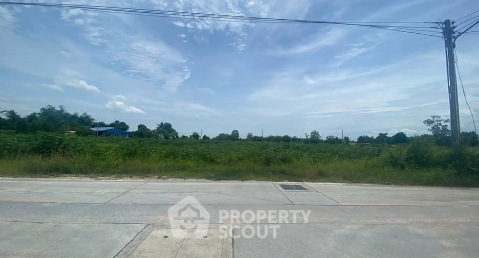 Продажа 1 кровать дом в Mueang Chon Buri, Чонбури