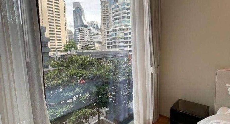 For sale 2 bedrooms condo in Pathum Wan, Bangkok