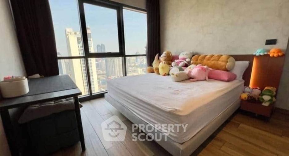 For sale 2 bedrooms condo in Watthana, Bangkok