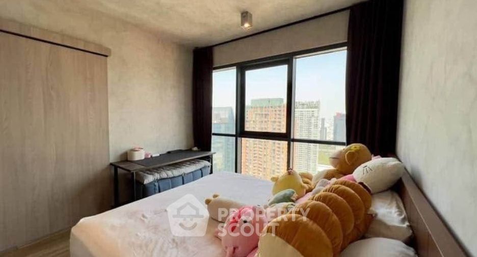 For sale 2 bedrooms condo in Watthana, Bangkok