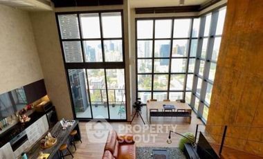 For sale 2 bedrooms condo in Watthana, Bangkok