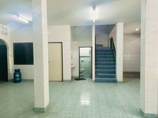 出售 6 卧室 联排别墅 在 Mueang Chon Buri, Chon Buri
