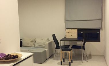 For sale 1 bed condo in Yan Nawa, Bangkok