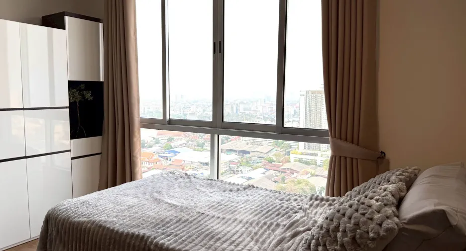 出售 和 出租 2 卧室 公寓 在 Bang Sue, 曼谷