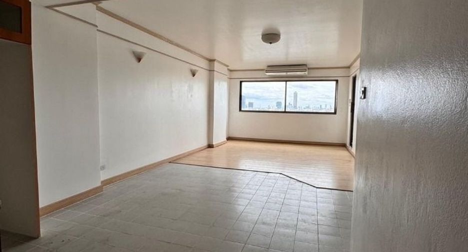 Продажа 2 спальни кондо в Пхра Кханонг, Бангкок