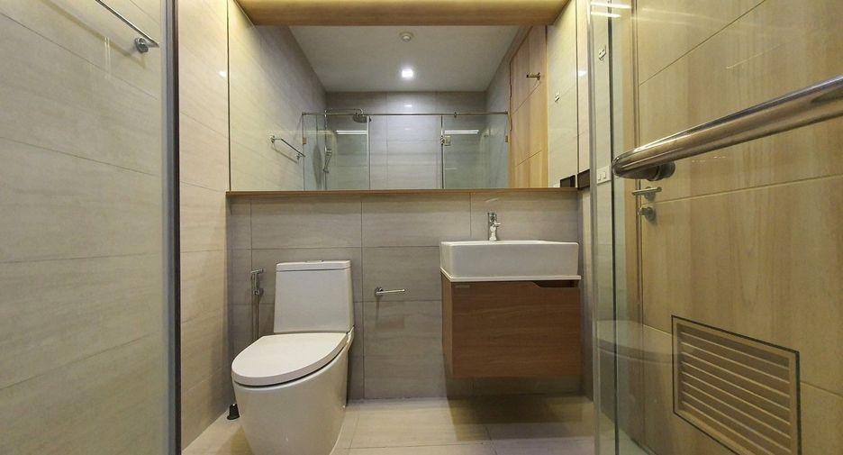 For rent 2 bedrooms condo in Chatuchak, Bangkok