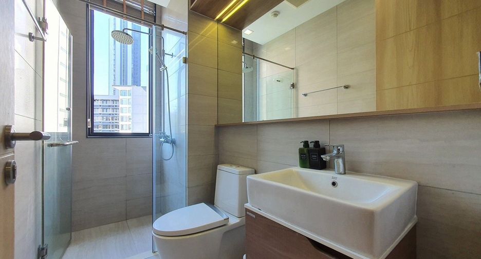For rent 2 bedrooms condo in Chatuchak, Bangkok