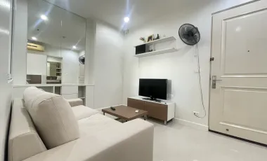 Condo en alquiler de 1 habitaciones en Khlong San, Bangkok