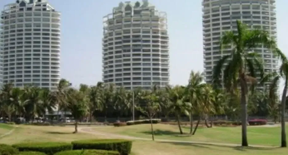 出售 2 卧室 公寓 在 Mueang Chon Buri, Chon Buri