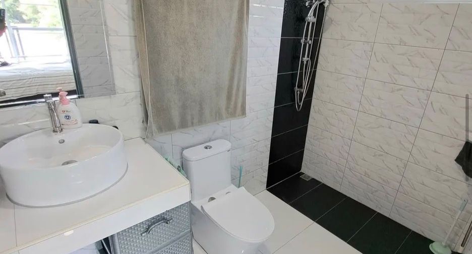 À vendre 3 chambres villa à Bang Saray, Pattaya