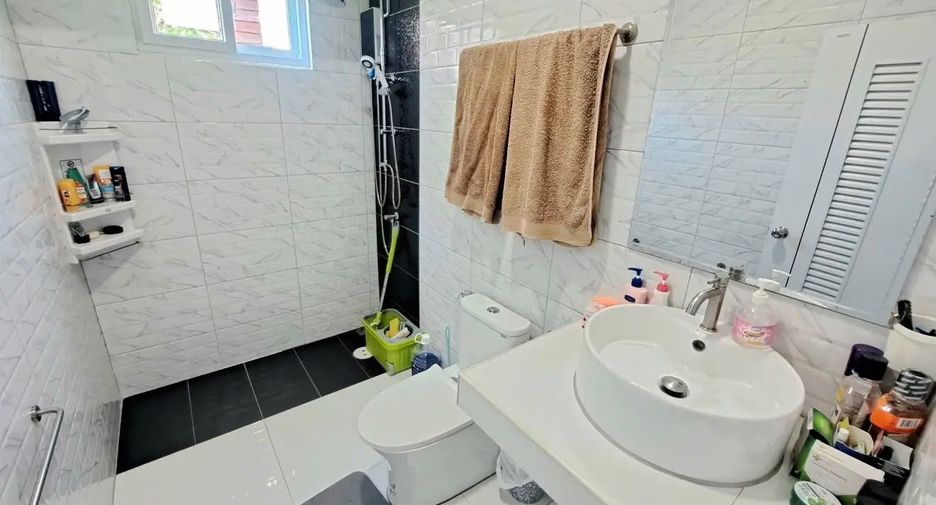 À vendre 3 chambres villa à Bang Saray, Pattaya