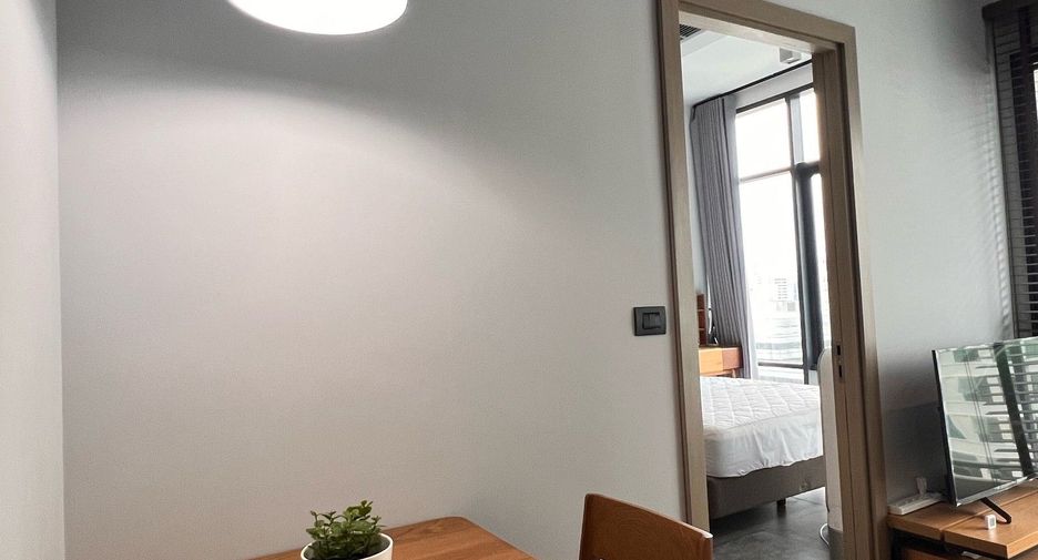 For rent 1 bed condo in Watthana, Bangkok