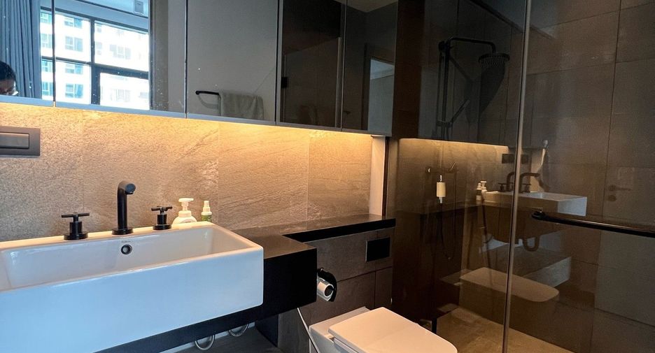 For rent 1 bed condo in Watthana, Bangkok