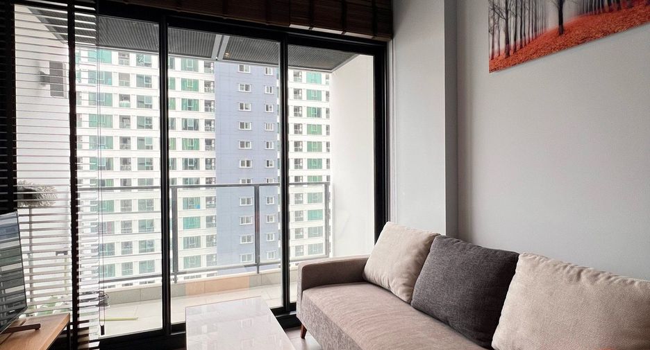 For rent 1 bed condo in Watthana, Bangkok