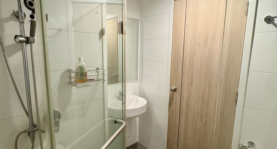 For sale 1 bed condo in Bang Na, Bangkok