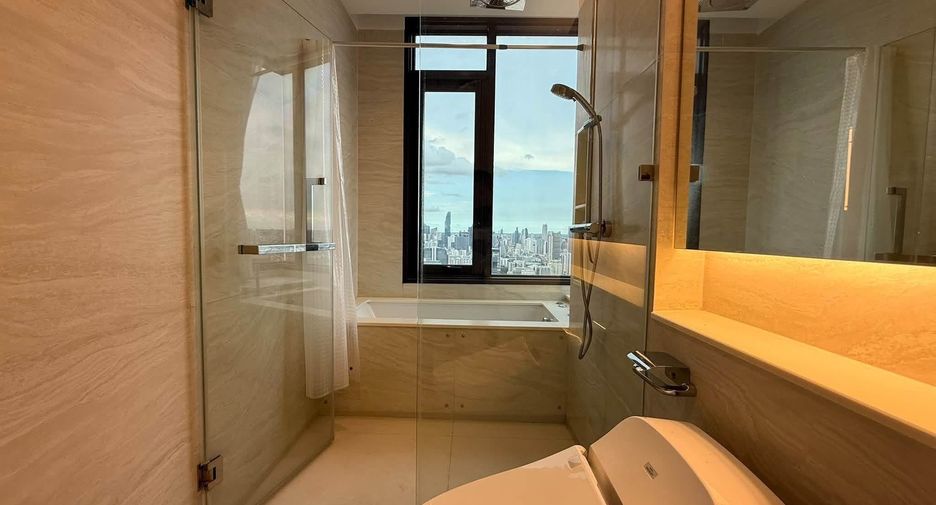 Condo en alquiler de 2 habitaciones en Pathum Wan, Bangkok